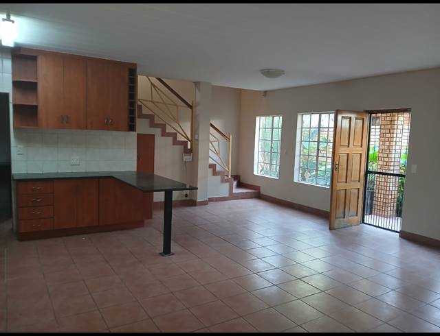 4 BEDROOM HOUSE FOR SALE IN BO-DORP